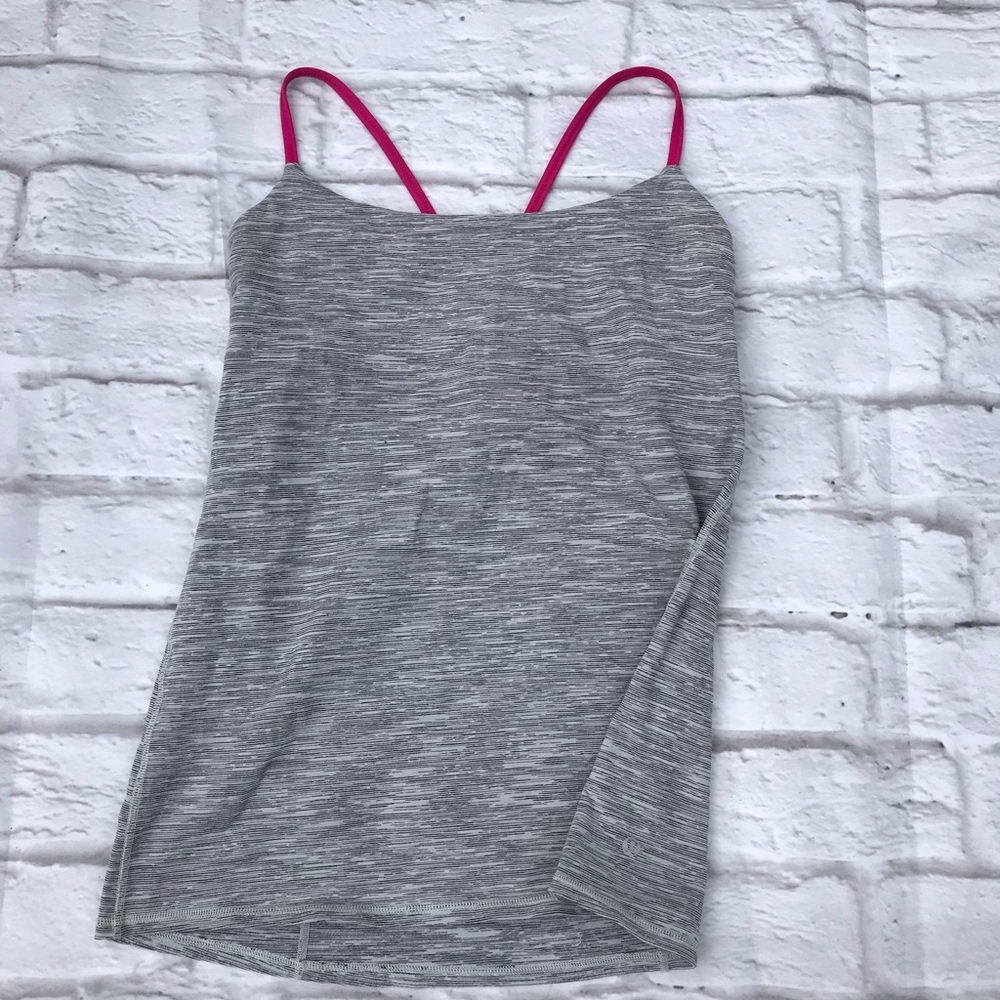 Lululemon top